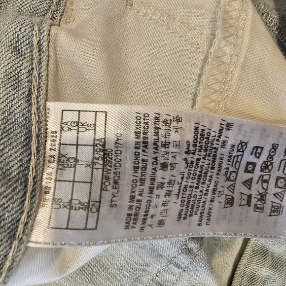 Guess Distressed Light Blue Denim Skirt - Picture 4 of 8